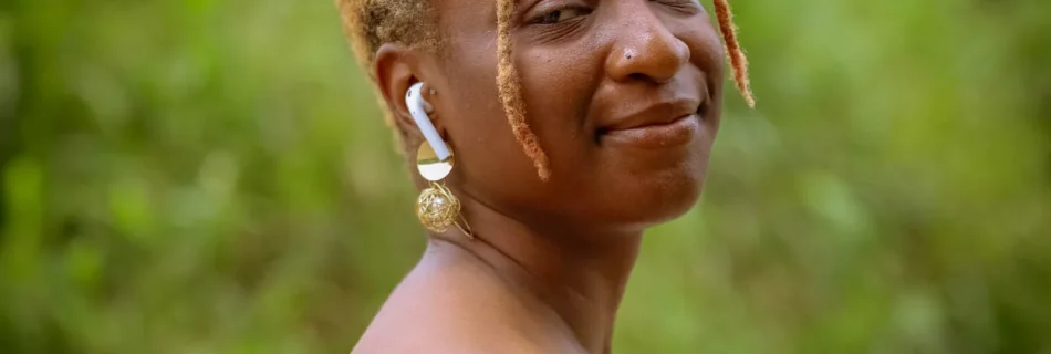 Ilẹ̀ Adúláwọ̀